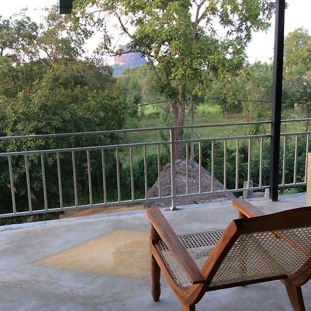 Sigiriya Rock Hide 호텔 외부 사진